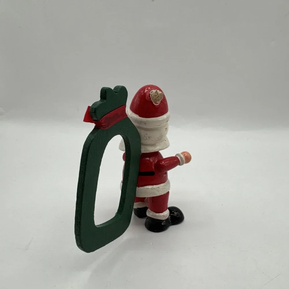 11 Vintage Christmas Ugna Kitschy Wooden Santa Reindeer Figural Napkin Rings